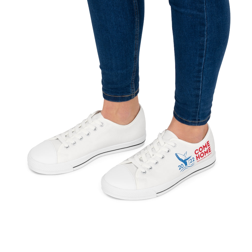 Low top clearance sneakers womens